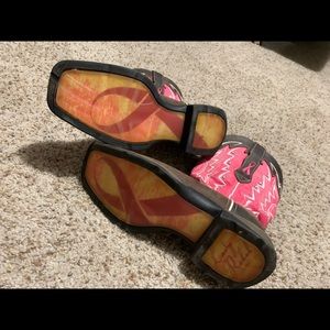 Durango pink breast cancer boots